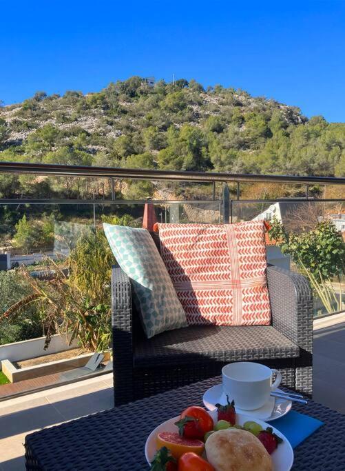 Tranquil Large 6 Bedroom Family Villa Sleeps 20 Near Sitges Sant Pere De Ribes Exterior photo