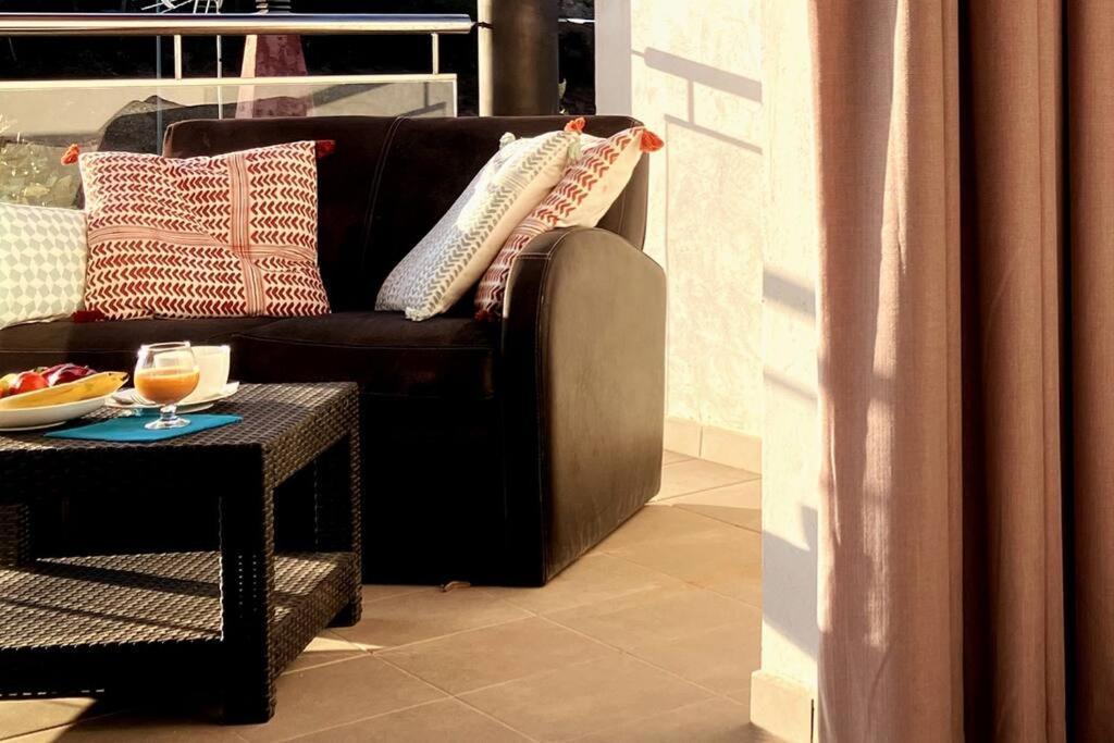 Tranquil Large 6 Bedroom Family Villa Sleeps 20 Near Sitges Sant Pere De Ribes Exterior photo